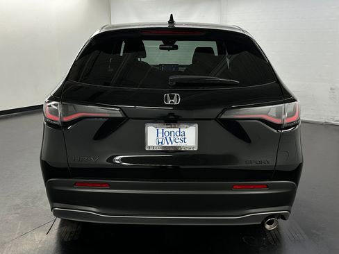 New 2026 Honda HR-V Sport image 10