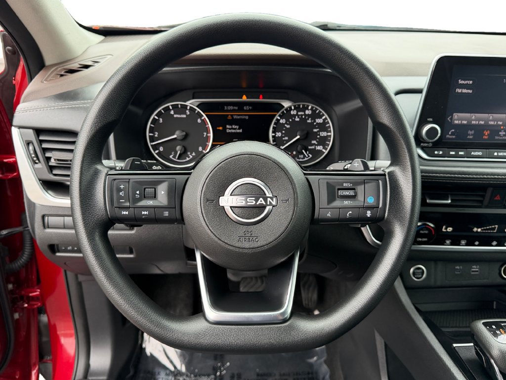 Used 2023 Nissan Rogue SV AWD/4WD image 18