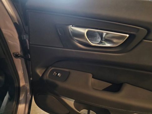 Certified 2026 Volvo XC60 B5 Plus w/ Protection Package Premier AWD/4WD image 9