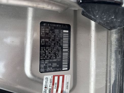 Used 2024 Nissan Rogue Platinum FWD image 28