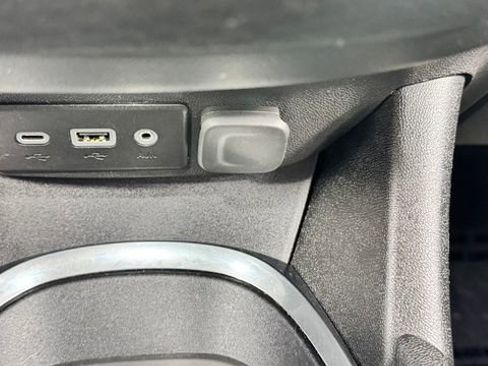 Used 2022 Chevrolet Malibu LT FWD image 25