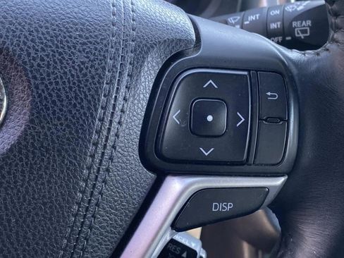 Used 2015 Toyota Highlander Plus image 22