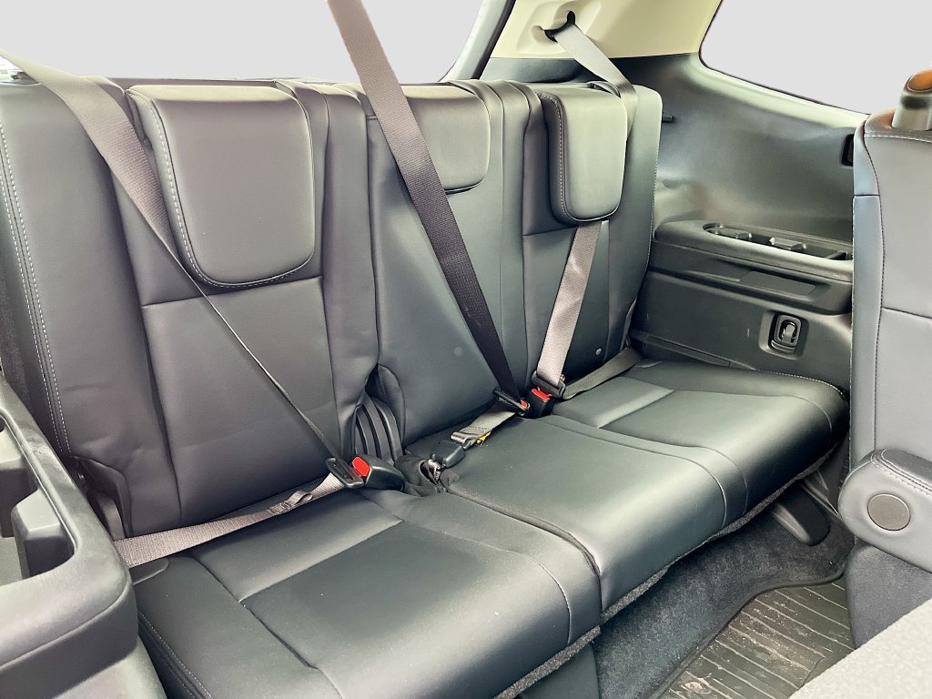Used 2024 Subaru Ascent Limited AWD/4WD image 29