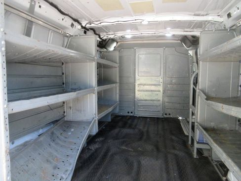 Used 2019 Ford Transit 250 148 Low Roof RWD image 15
