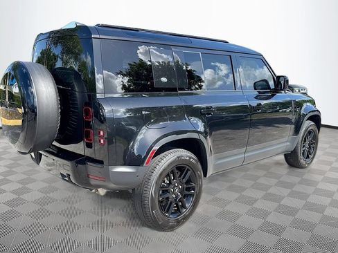 Used 2024 Land Rover Defender 110 S AWD/4WD image 6