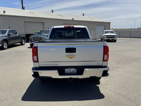 Used 2018 Chevrolet Silverado 1500 LTZ w/ Sport Package AWD/4WD image 8