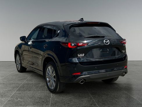 Used 2023 MAZDA CX-5 Signature image 6