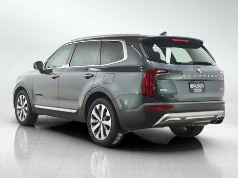 Used 2021 Kia Telluride S AWD/4WD image 3