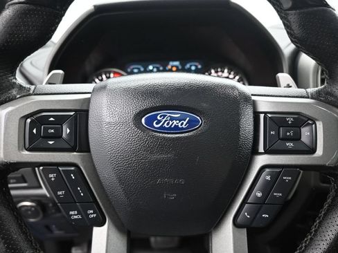 Used 2018 Ford F150 Raptor w/ Equipment Group 802A Luxury AWD/4WD image 13