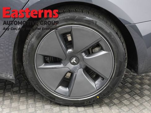 Used 2023 Tesla Model 3 Standard Range image 30