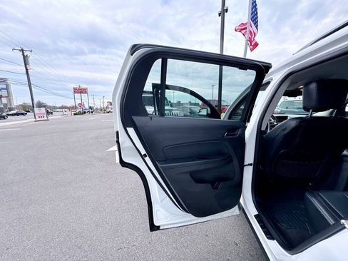 Used 2013 GMC Terrain SLE AWD/4WD image 34