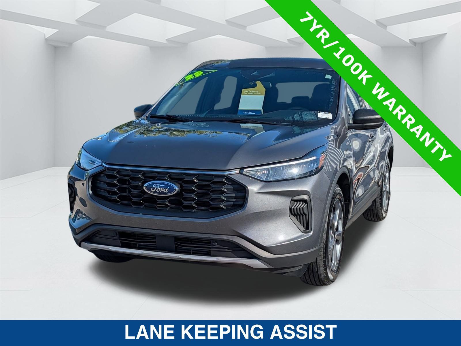 Used 2025 Ford Escape ST-Line FWD image 8