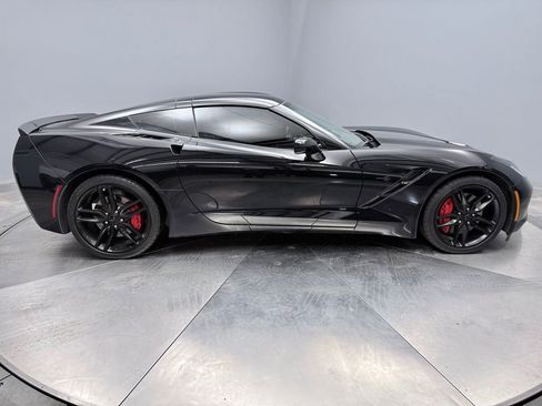 Used 2016 Chevrolet Corvette Stingray Coupe w/ 3LT Preferred Equipment Group RWD image 4