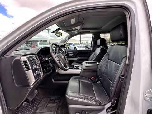 Used 2017 Chevrolet Silverado 1500 LTZ Z71 w/ LTZ Plus Package AWD/4WD image 19