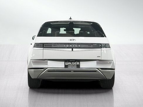 Used 2023 Hyundai Ioniq 5 Limited AWD/4WD image 4