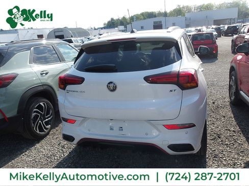 Used 2021 Buick Encore GX Essence w/ Advanced Technology Package AWD/4WD image 2