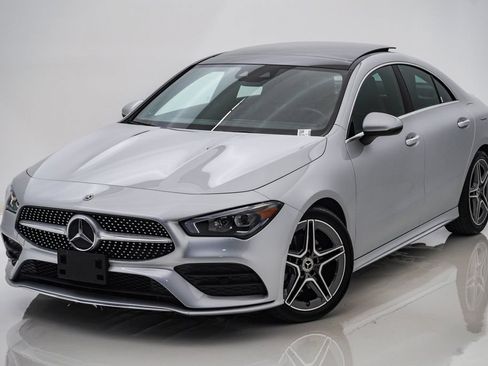 Used 2023 Mercedes-Benz CLA 250 4MATIC image 3