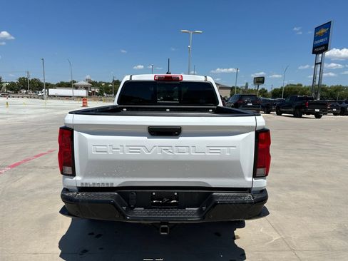 Certified 2025 Chevrolet Colorado Trail Boss AWD/4WD image 4