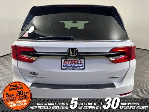 Used 2024 Honda Odyssey Touring image 8