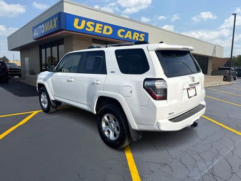 Used 2024 Toyota 4Runner SR5 Premium w/ Moonroof Package image 7