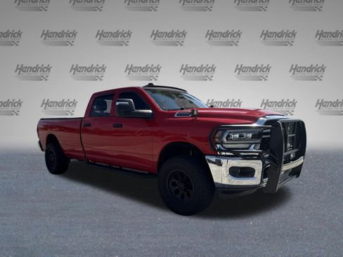 Used 2024 RAM 2500 Tradesman w/ Chrome Appearance Group RWD image 4