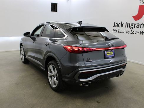 New 2025 Audi Q5 Premium Plus image 2