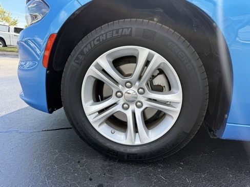 Used 2023 Dodge Charger SXT image 9