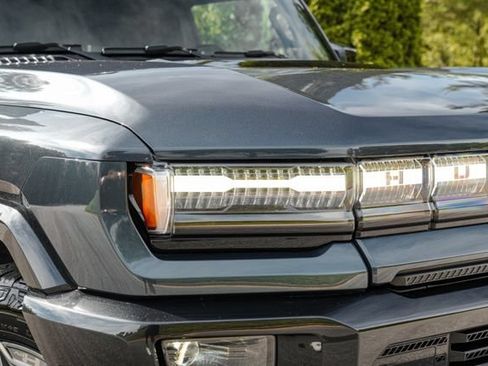 Used 2025 GMC Hummer EV 3X AWD/4WD image 7