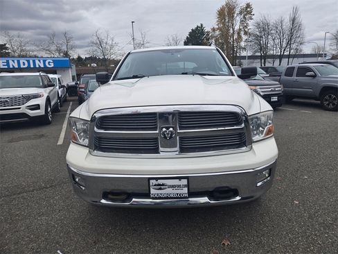 Used 2009 Dodge Ram 1500 Truck SLT w/ Big Horn Regional Pkg image 2