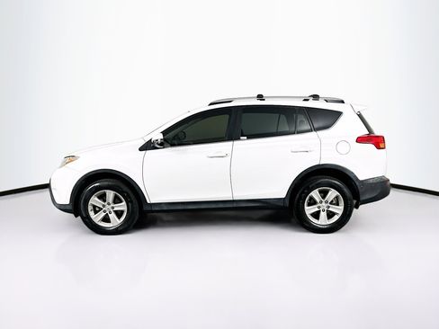 Used 2013 Toyota RAV4 XLE image 4
