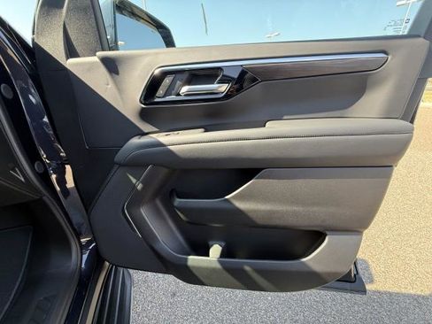 New 2026 Chevrolet Tahoe LS image 28