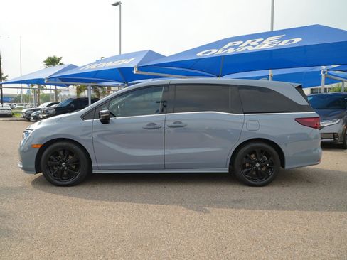 Used 2023 Honda Odyssey Sport image 6