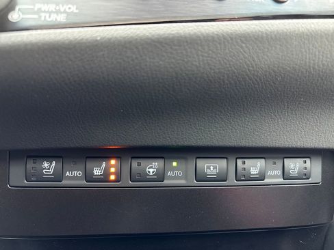 Used 2024 Lexus ES 300h F Sport w/ Accessory Package (Z1) FWD image 40
