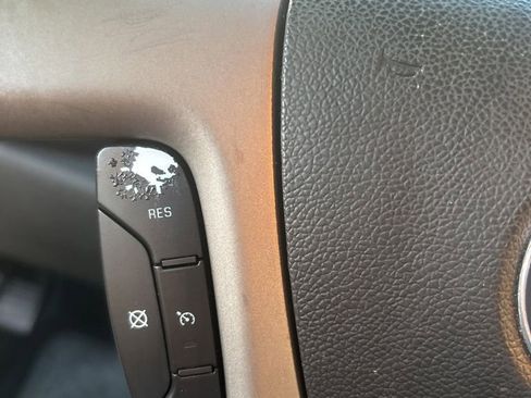 Used 2007 Chevrolet Silverado 1500 LT w/ 1LT Convenience Package image 8