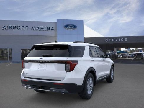 New 2025 Ford Explorer Active w/ Active Comfort Package image 9