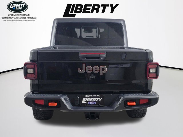 Used 2026 Jeep Gladiator Mojave AWD/4WD image 4