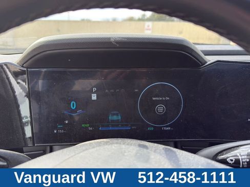 Used 2025 Hyundai Elantra SEL FWD image 19