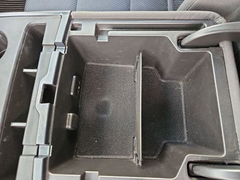 Used 2017 Chevrolet Silverado 1500 LT w/ All Star Edition AWD/4WD image 31