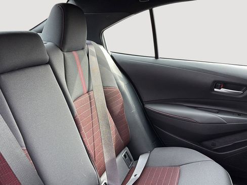 Used 2024 Toyota Corolla SE w/ SE Premium Package image 11