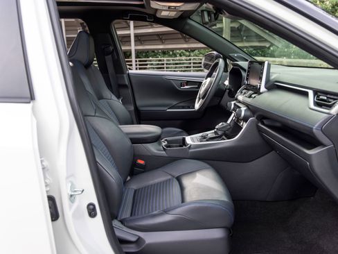 Used 2019 Toyota RAV4 XSE AWD/4WD image 58