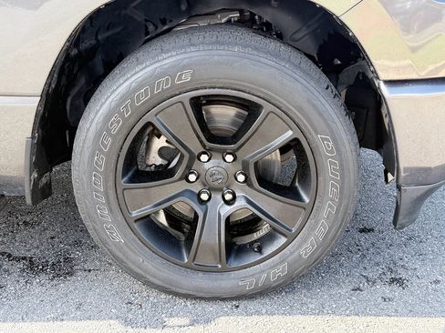 Used 2022 RAM 1500 Big Horn RWD image 17