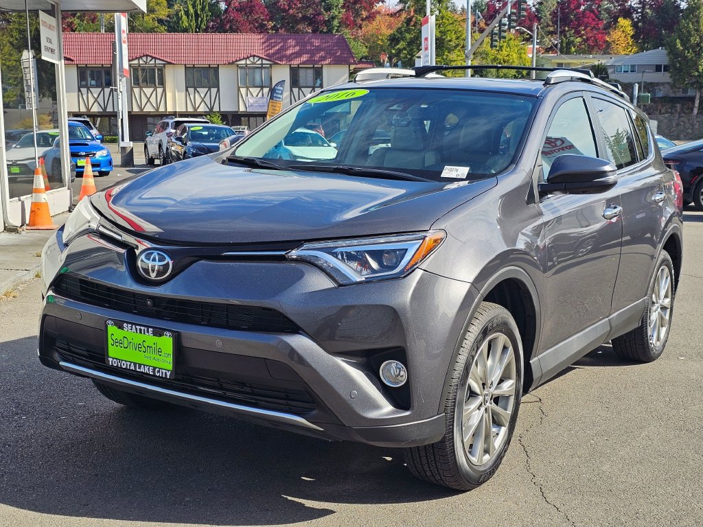 Used 2016 Toyota RAV4 Limited w/ Advanced Technology Package AWD/4WD image 3