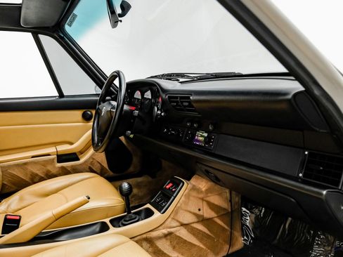 Used 1996 Porsche 911 GT3 RS image 51