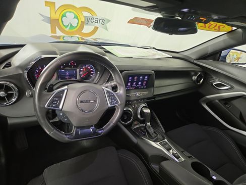 Certified 2021 Chevrolet Camaro LT image 13