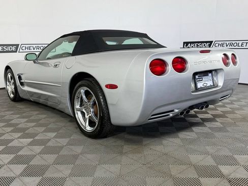 Used 2002 Chevrolet Corvette Convertible w/ Preferred Equipment Group2 RWD image 4