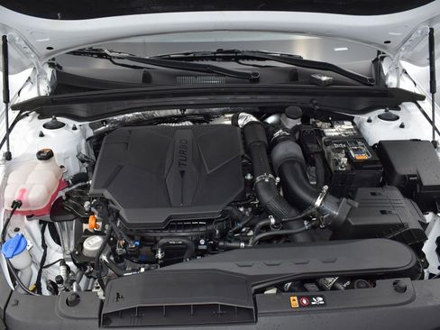 Certified 2024 Kia K5 GT w/ GT1 Package image 15