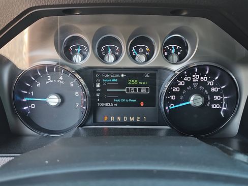 Used 2015 Ford F250 Lariat w/ Chrome Package image 18