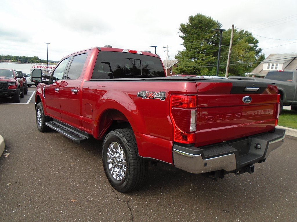 Used 2021 Ford F250 Lariat w/ Chrome Package AWD/4WD image 4