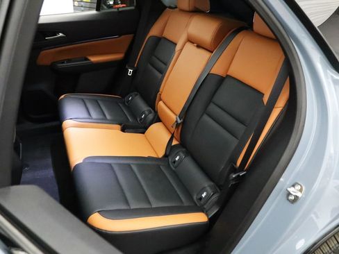 Used 2025 Honda Prologue Elite image 8