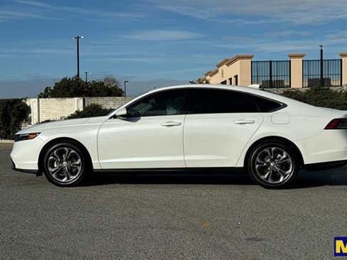 Used 2023 Honda Accord EX image 7